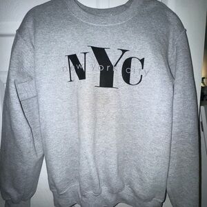 Women’s Gray NYC Graphic Sweatshirt